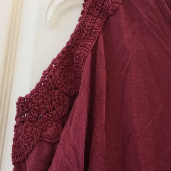 FINAL MARKDOWN LADIES’ Rue 21 Cold Shoulder Top (XL) - Picture 3 of 4